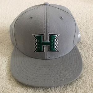 New Era Hawaii Rainbow Warriors Cap Hat. 7-1/4